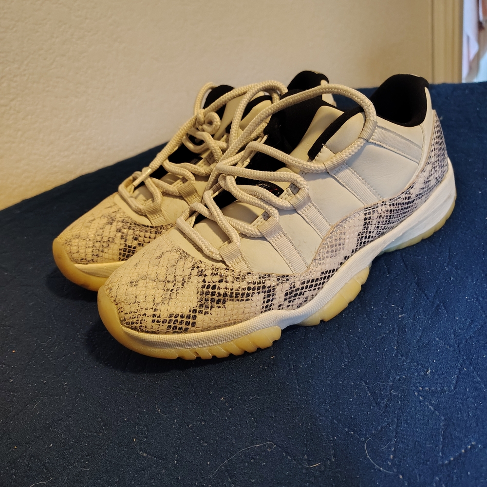 Jordan White and Black Snake Print Sneakers